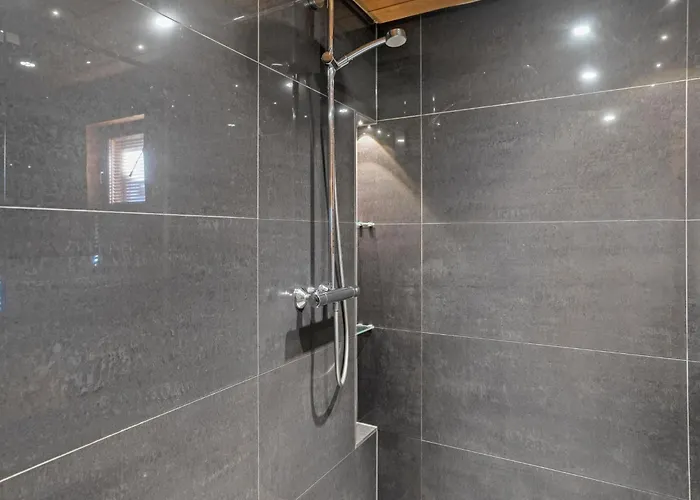 Vuosselinjaervi By Interhome Ruka